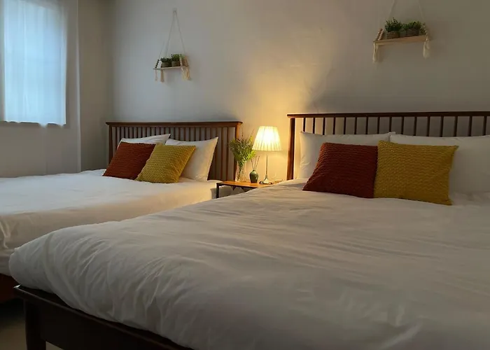 Апартаменты Gini Sindorim Walking Distance From Yeongdeungpo Station Up To 8 People 3 Bedrooms Hongik Station Incheon *