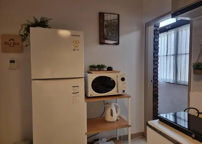 Gini Sindorim Walking Distance From Yeongdeungpo Station Up To 8 People 3 Bedrooms Hongik Station Incheon Апартаменты Сеул